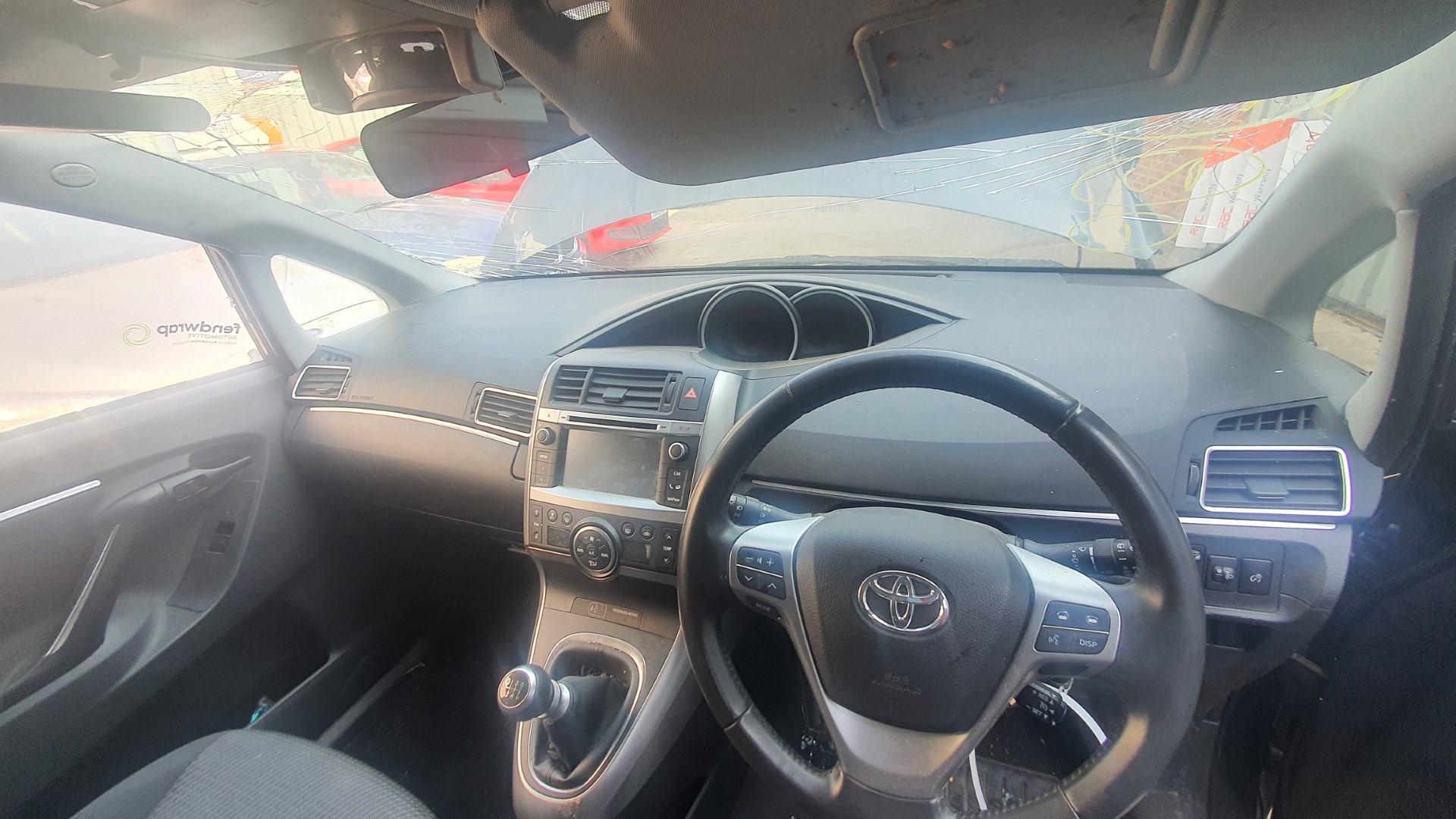 REF 272 TOYOTA VERSO MK2 2015 1.6D4D 1WW 6 SPEED MANUAL