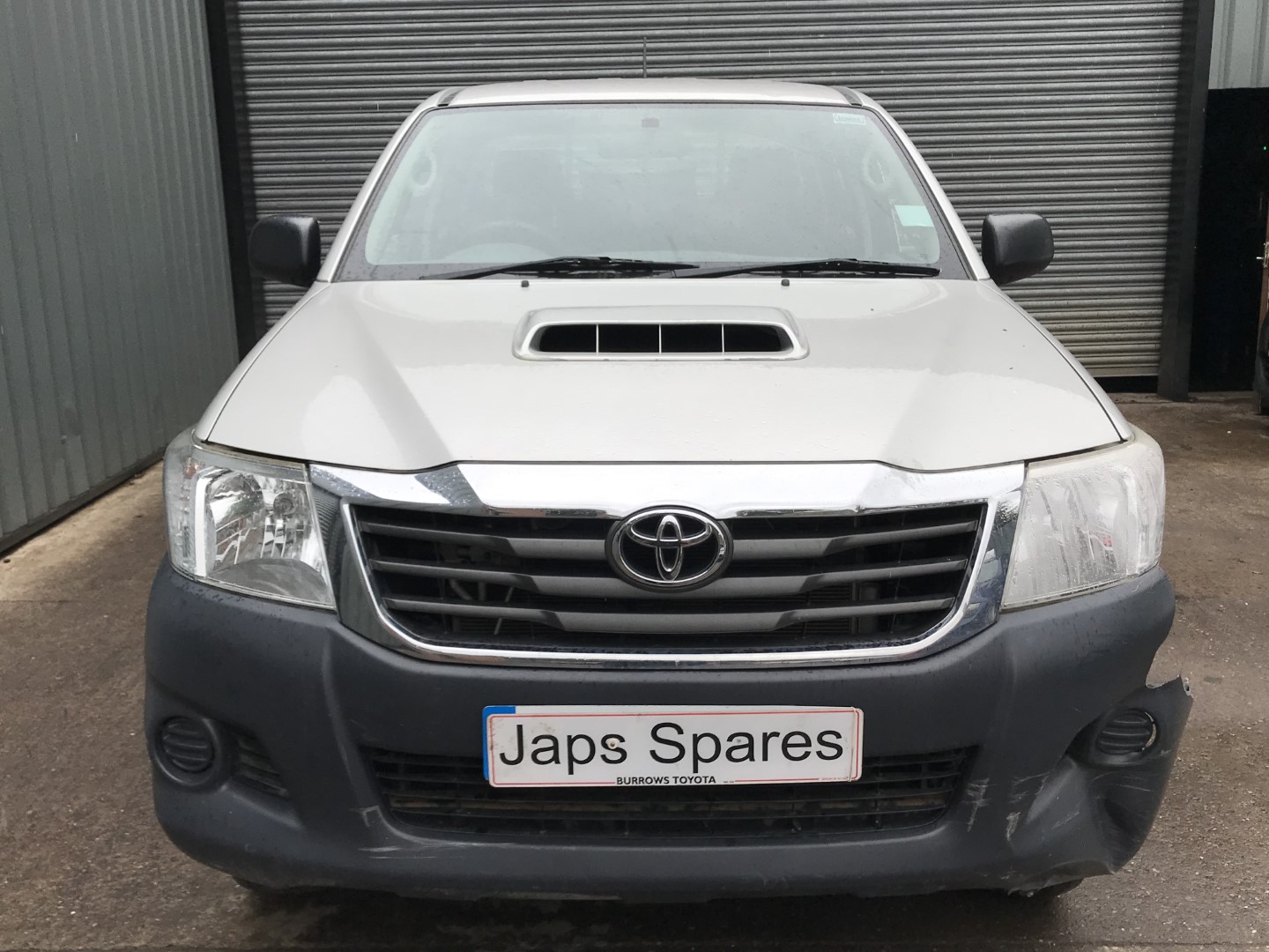 REF 274 TOYOTA HILUX DCB 2013 2.5D4D 5 SPEED MANUAL
