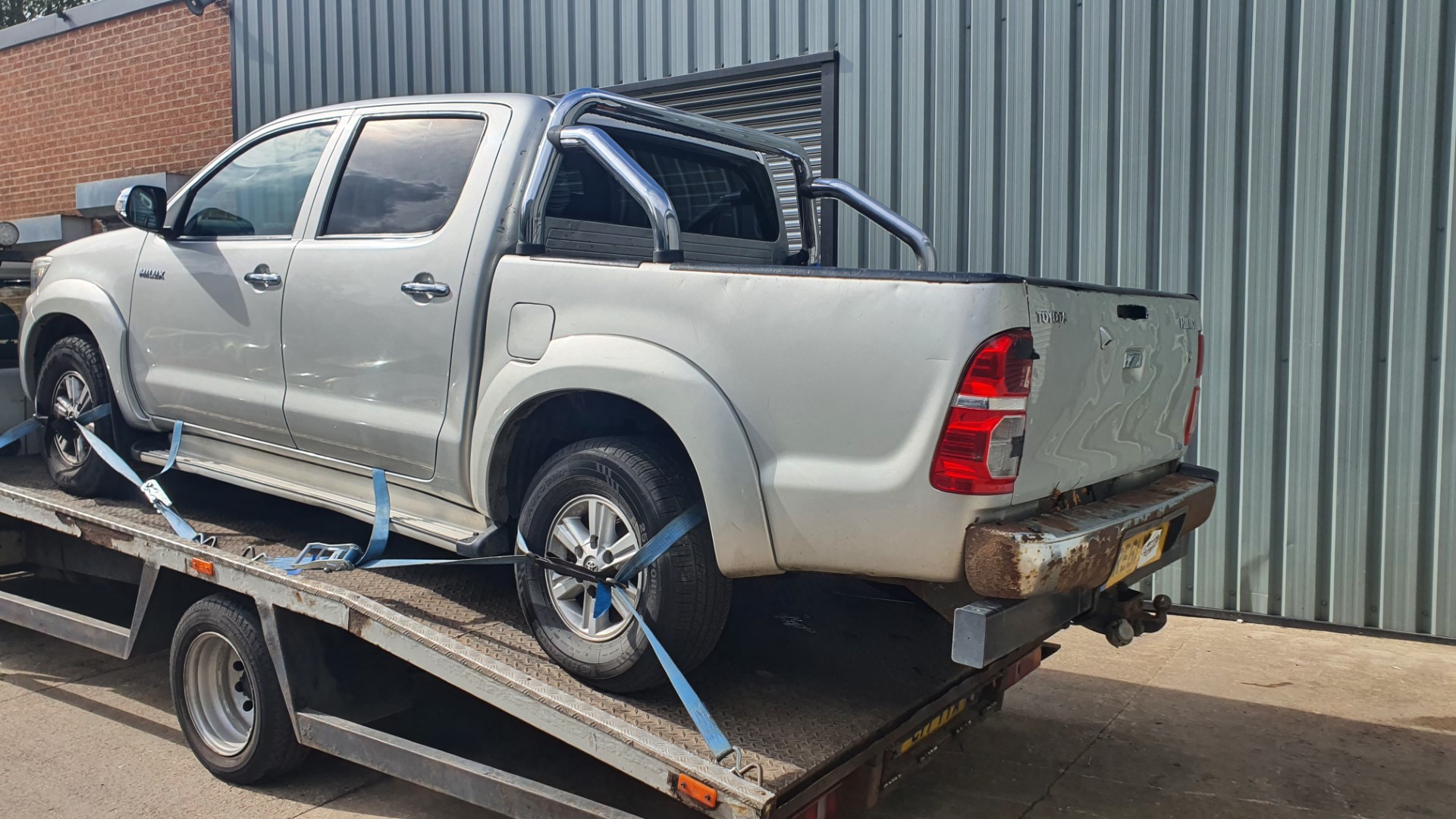 REF 280 TOYOTA HILUX DCB HL3 2012 MK7 2.5D4D 142BHP