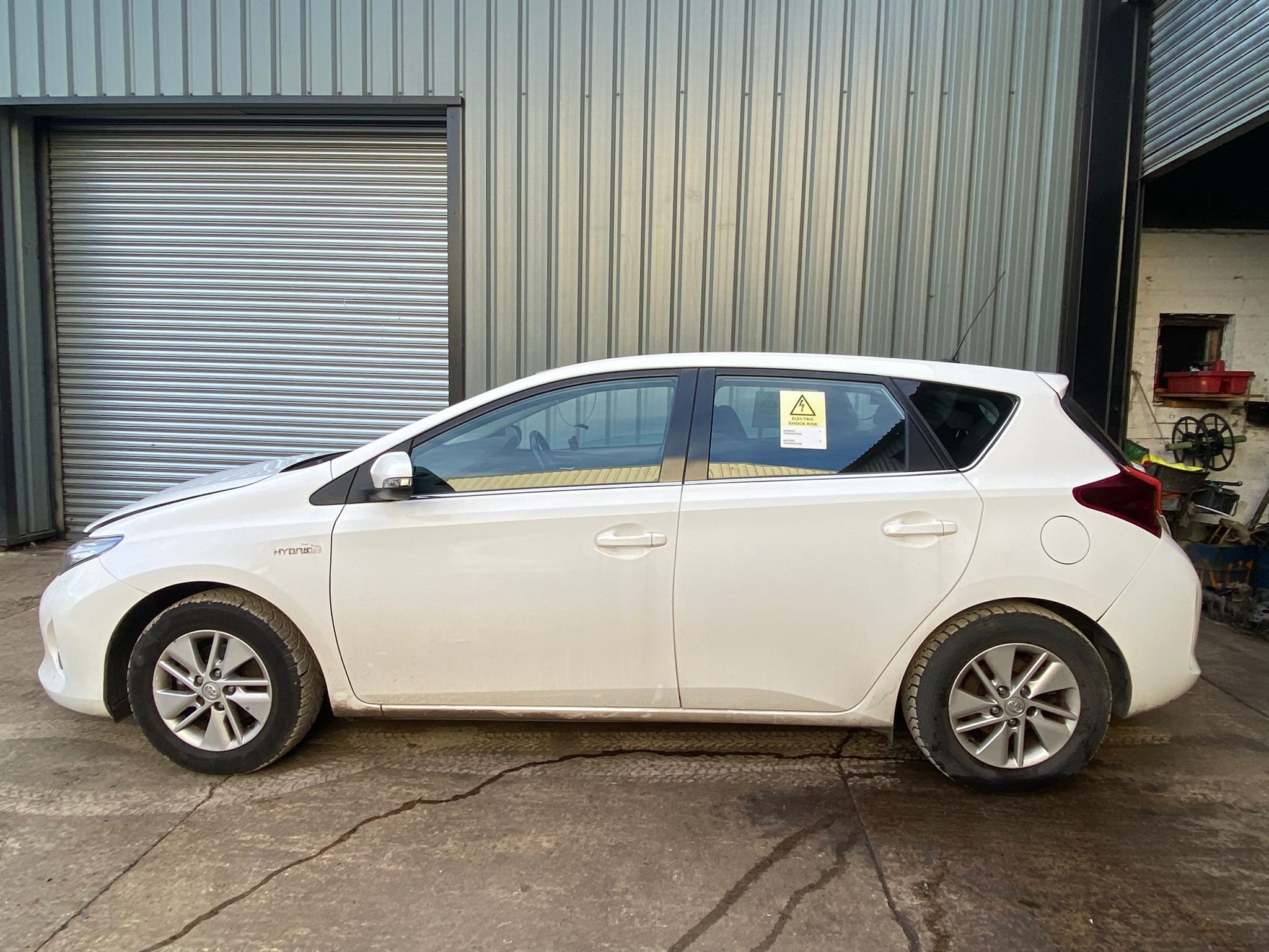 REF 309 TOYOTA AURIS HYBRID MK2 1.8 PETROL HYBRID 2015 AUTO