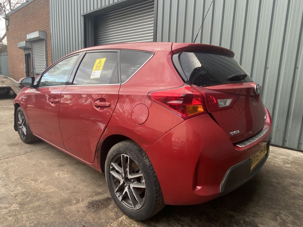 REF 307 TOYOTA AURIS HYBRID MK2 HATCHBACK 1.8PH AUTO