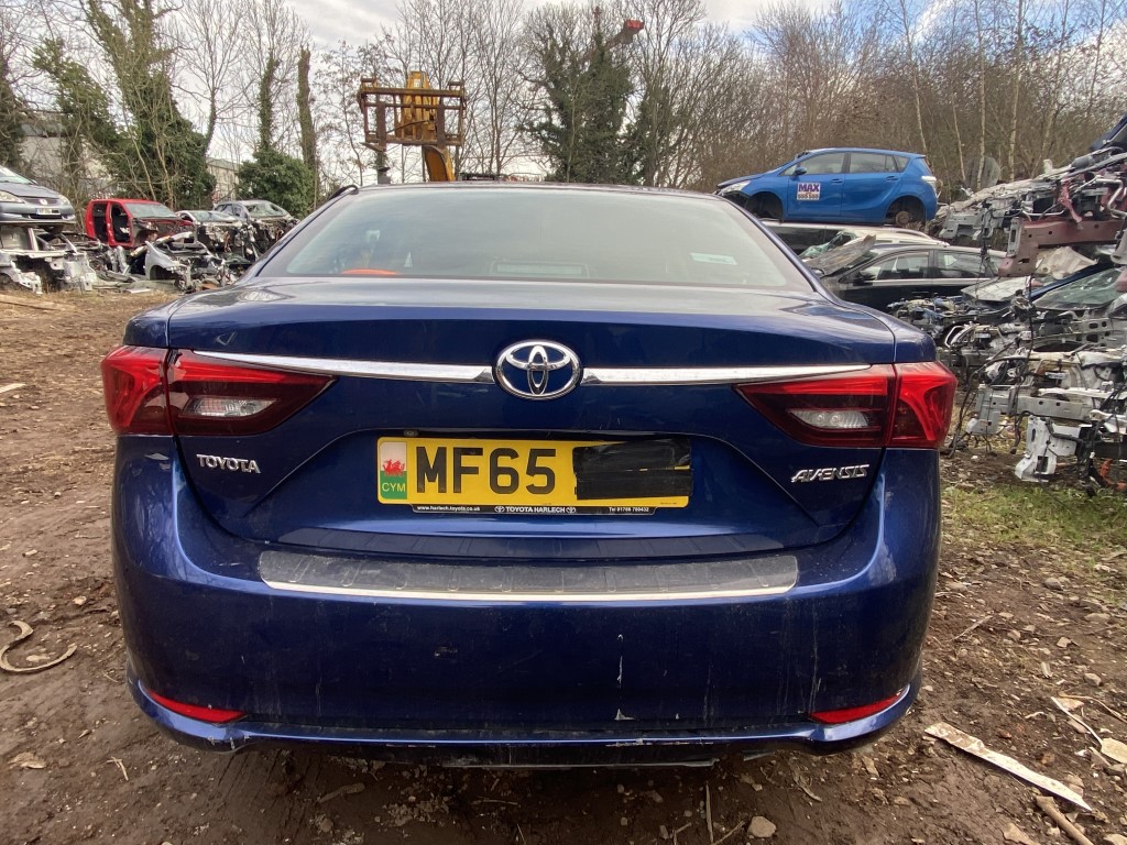 REF 308 TOYOTA AVENSIS MK3 2017 1WW 1.6 6 SPEED MANUAL