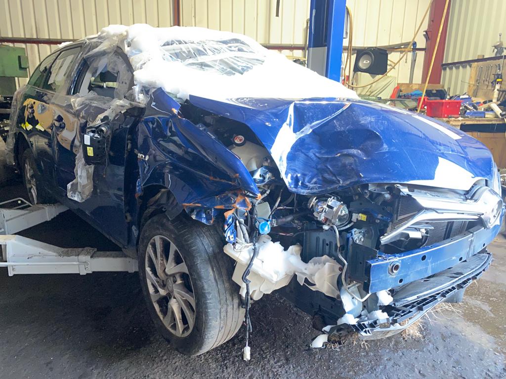 REF 319 TOYOTA AURIS HYBRID ESTATE  2017 MK2 1.8 HYBRID AUTO