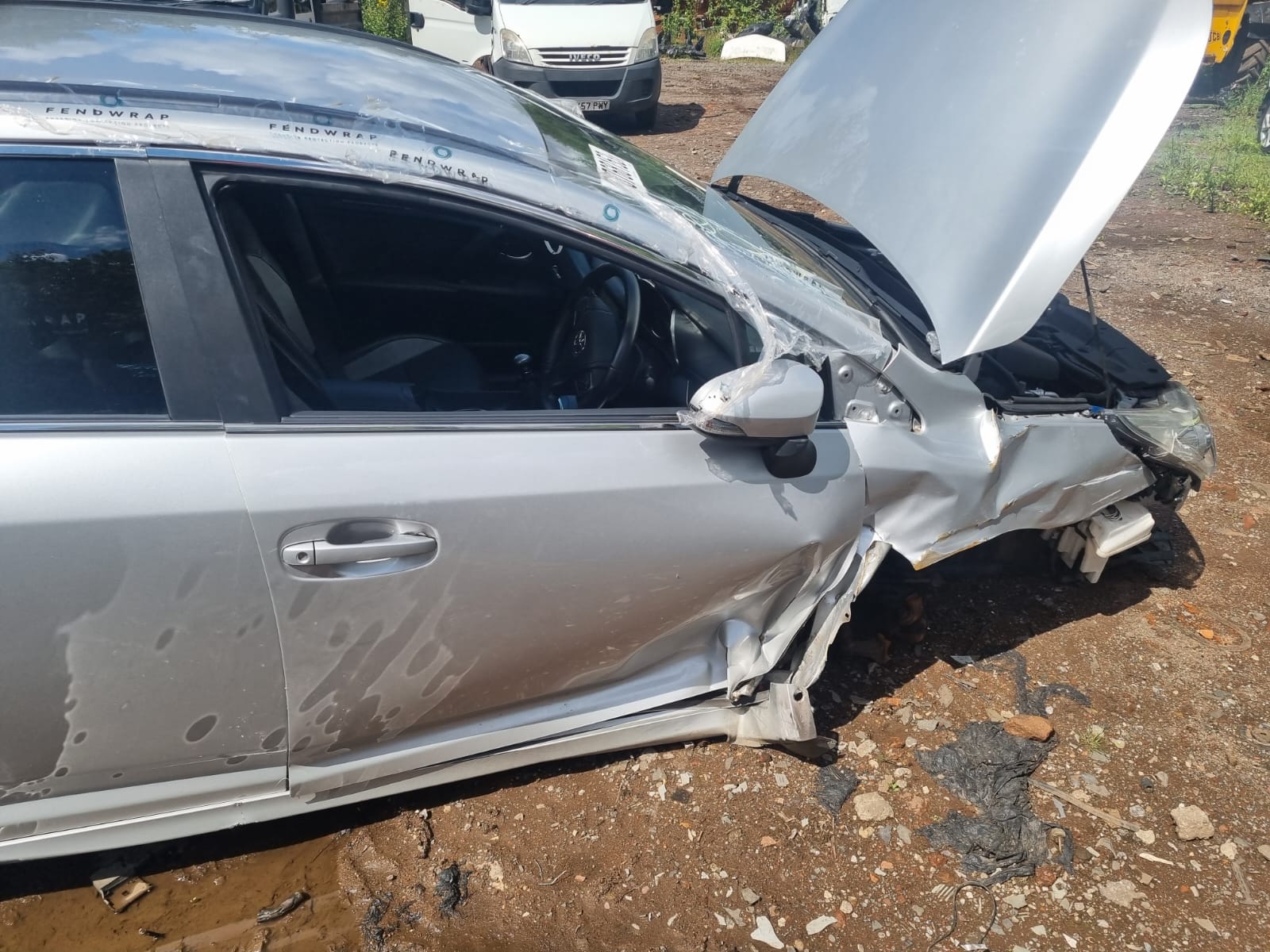 REF 328 TOYOTA AVENSIS ESTATE 2017 1.6D4D 6 SPEED MANUAL