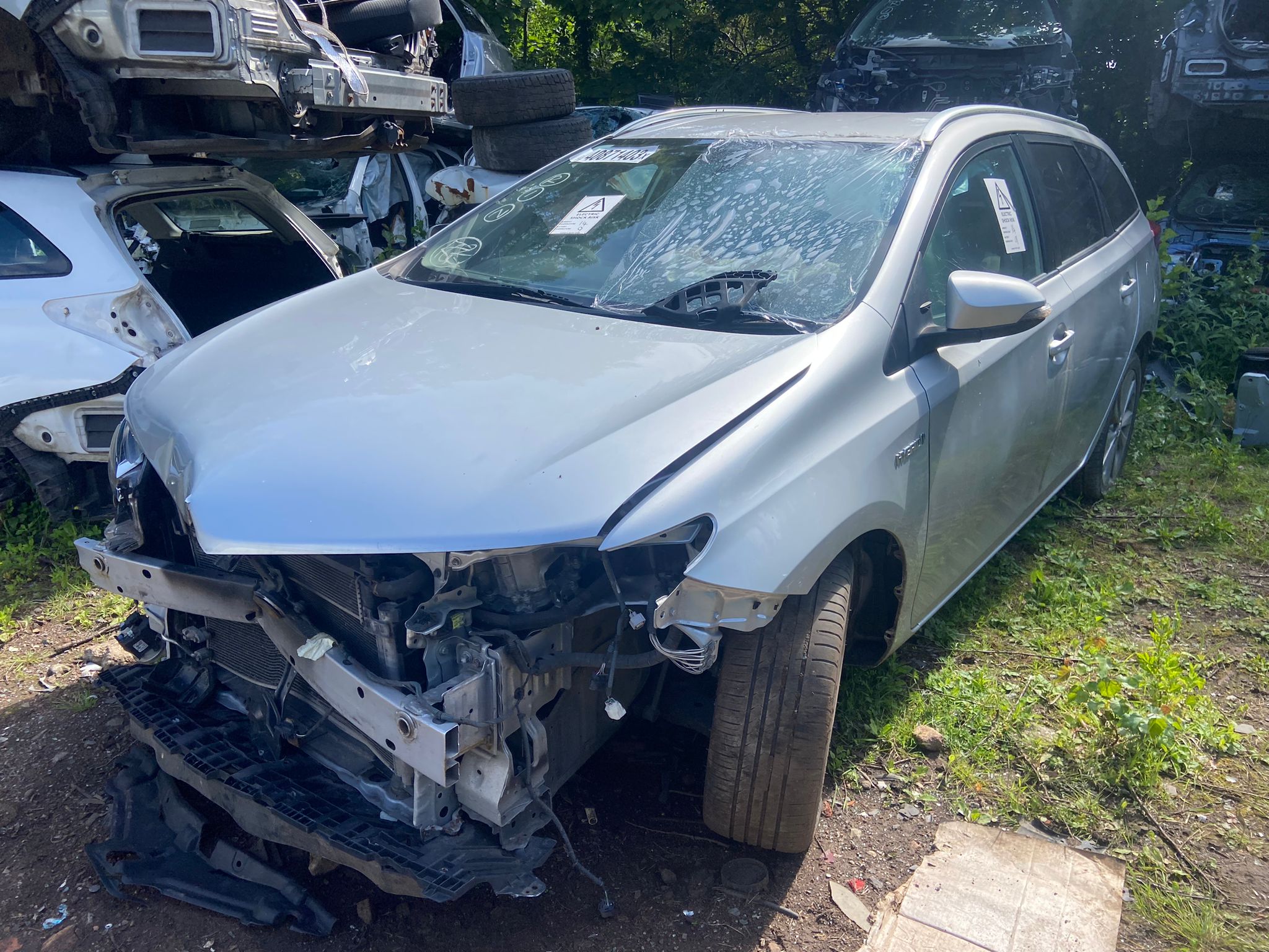 REF 331 TOYOTA AURIS HYBRID ESTATE MK2 2016 1.8 PETROL HYBRID