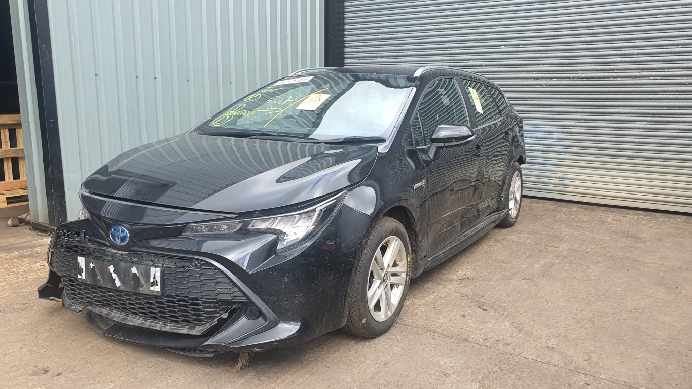 REF 333 TYOTA COROLLA ESTATE 2020 1.8 PETROL/HYBRID