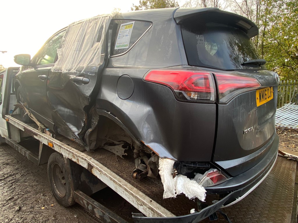 REF 334 TOYOTA RAV 4 2016 MK4 2.0D4D6 SPEED MANUAL