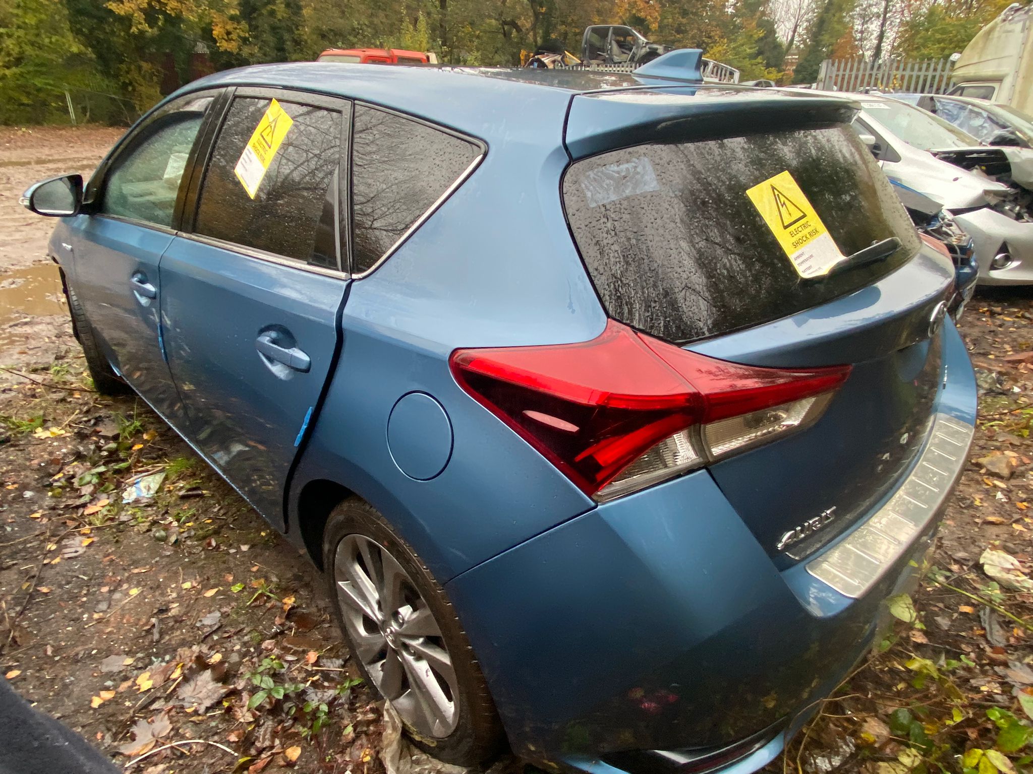 REF 339 TOYOTA AURIS HYBRID 1.8 PETROL 2017 MK2 BLUE