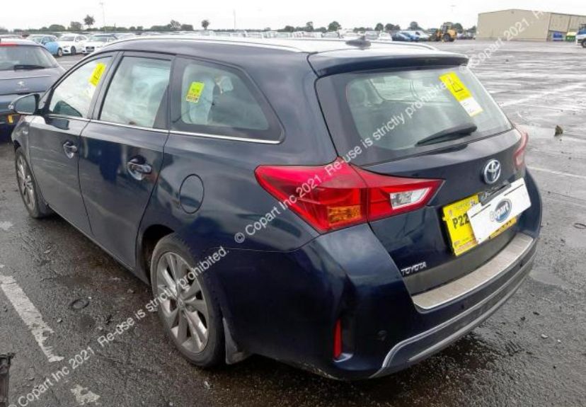 REF 340 TOYOTA AURIS HYBRID ESTATE 2015 MK2 1.8 PETROL HYBRID