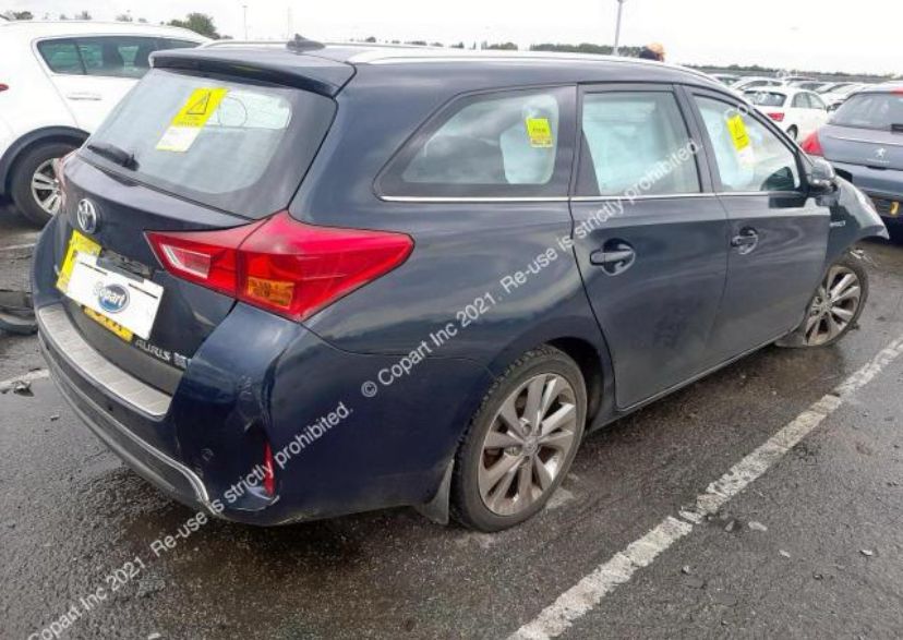 REF 340 TOYOTA AURIS HYBRID ESTATE 2015 MK2 1.8 PETROL HYBRID
