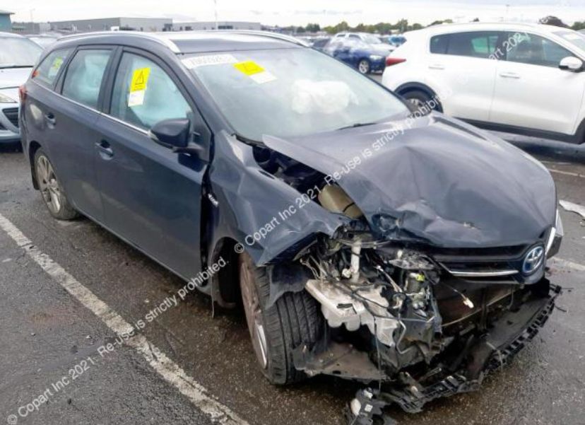 REF 340 TOYOTA AURIS HYBRID ESTATE 2015 MK2 1.8 PETROL HYBRID