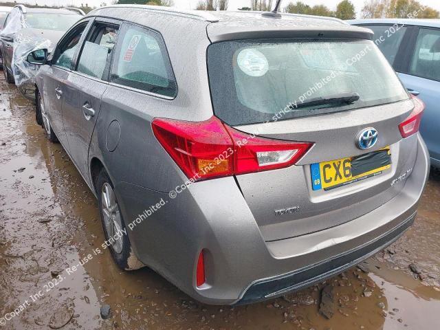 RE 351 TOYOTA AURIS 2013 63 ESTATE 1.8 PETROL HYBRID AUTOMATIC