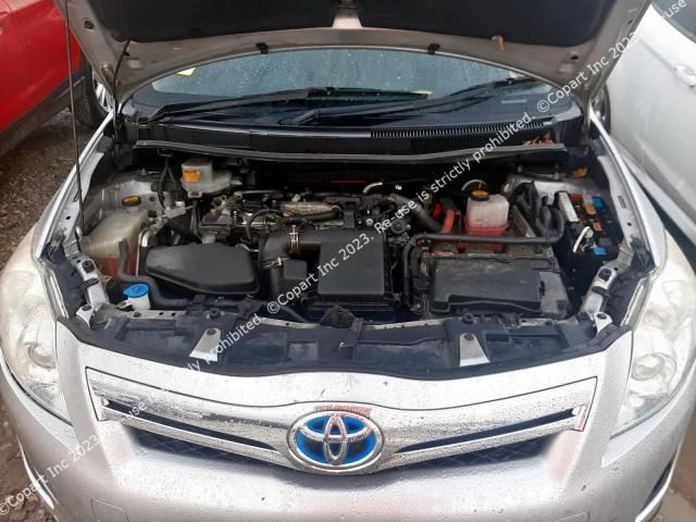 REF 355 TOYOTA AURIS 2011 MK1 1.8 PETRROL HYBRID  AUTOMATIC