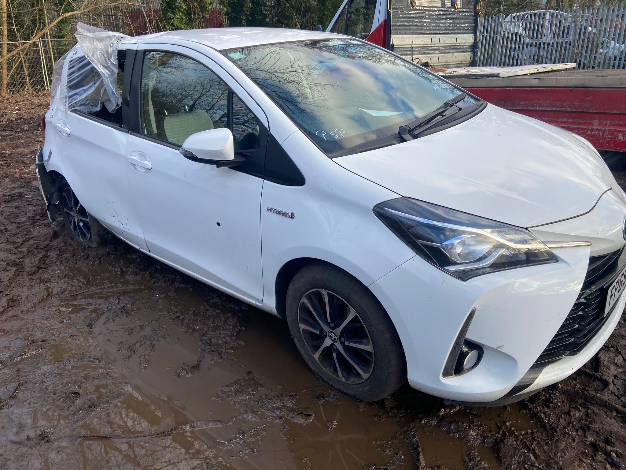 REF 364 TOYOTA YARIS ICON TECH 2019 MK3 1.5 PETROL HYBRID