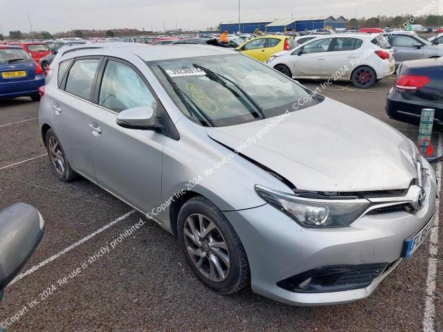 REF 371 TOYOTA AURIS HATCHBACK 2016 1.2 PETROL 6 SPEED MANUAL