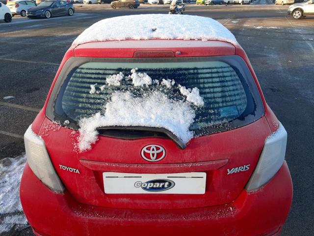 REF 408 TOYOTA YARIS 2013 63 MK3 RED 1.3 PETROL 6 SPEED MANUAL