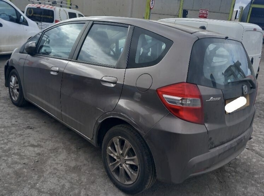 REF 419 HONDA JAZZ I-VTEC ES MK3 2012 1.3 PETROL AUTO 1 SPEED CVT