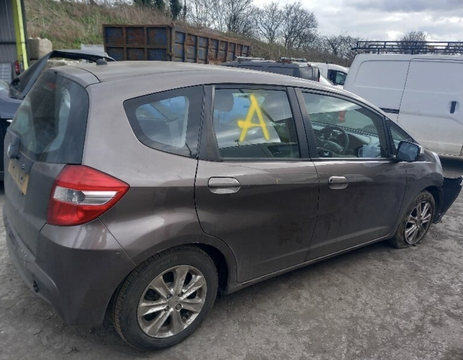 REF 419 HONDA JAZZ I-VTEC ES MK3 2012 1.3 PETROL AUTO 1 SPEED CVT
