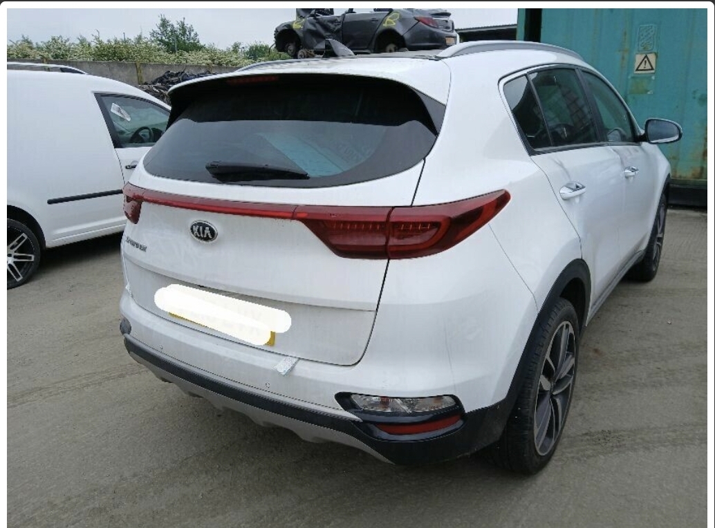 REF 422 KIA SPORTAGE 4 ISG  2018 MK4 1.6 PETROL  EURO 6  6 SPEED MANUAL