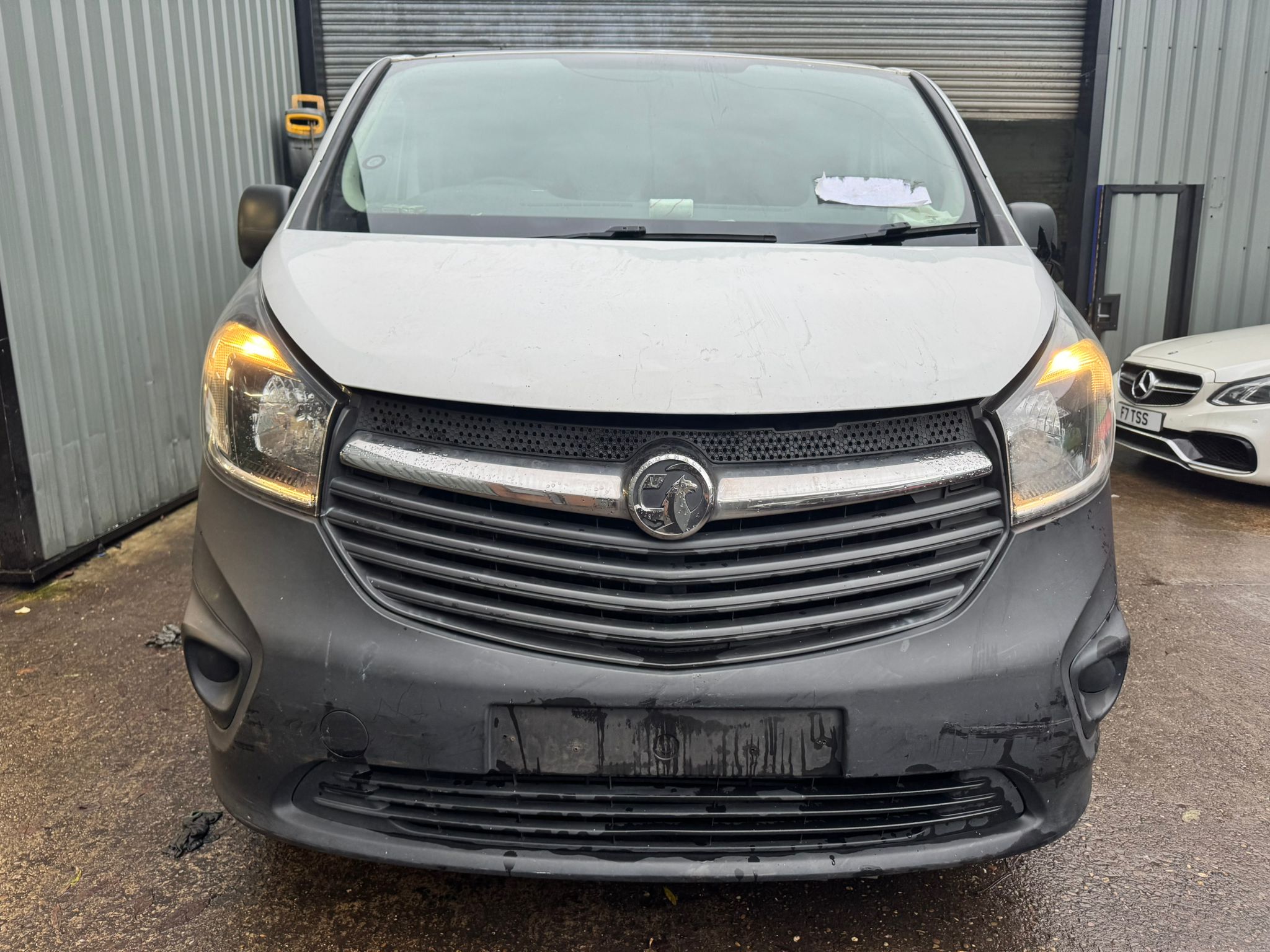 REF 433  VAUXHALL VIVARO 2900 L1H1 CDTI P/V SWB  2014 MK2  1.6 DIESEL  114 BHP  6 SPEED MANUAL