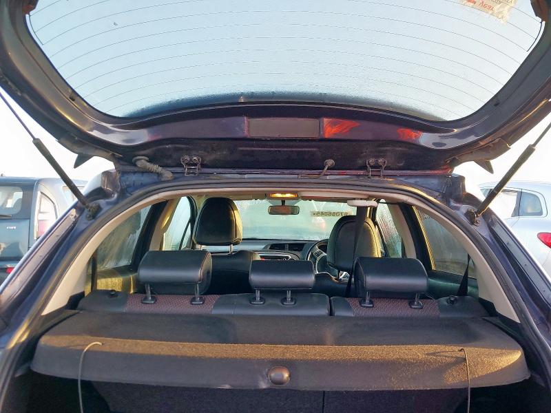 Ref 445 TOYOTA YARIS TVVT-I SR  MK3 5 DOOR HATCHBACK PETROL 2012 6 SPEED MANUAL 1329CC