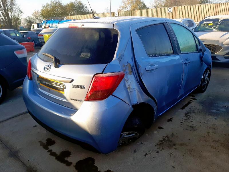 Ref 438 TOYOTA YARIS HYBRID  5 DOOR HATCHBACK  PETROL/ELECTRIC AUTOMATIC 1497CC