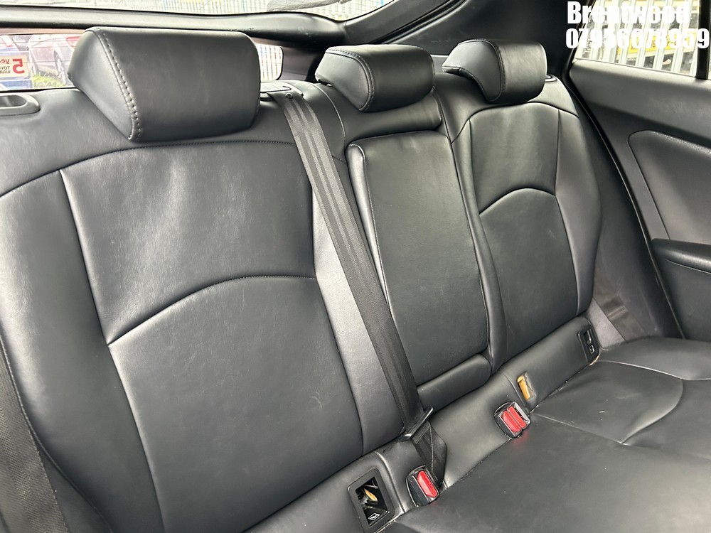 Ref 439 TOYOTA  PRIUS VVT-I ACTIVE MK4 (PS4) 5 DOOR HATCHBACK  PETROL/ELECTRIC Colour 1798CC