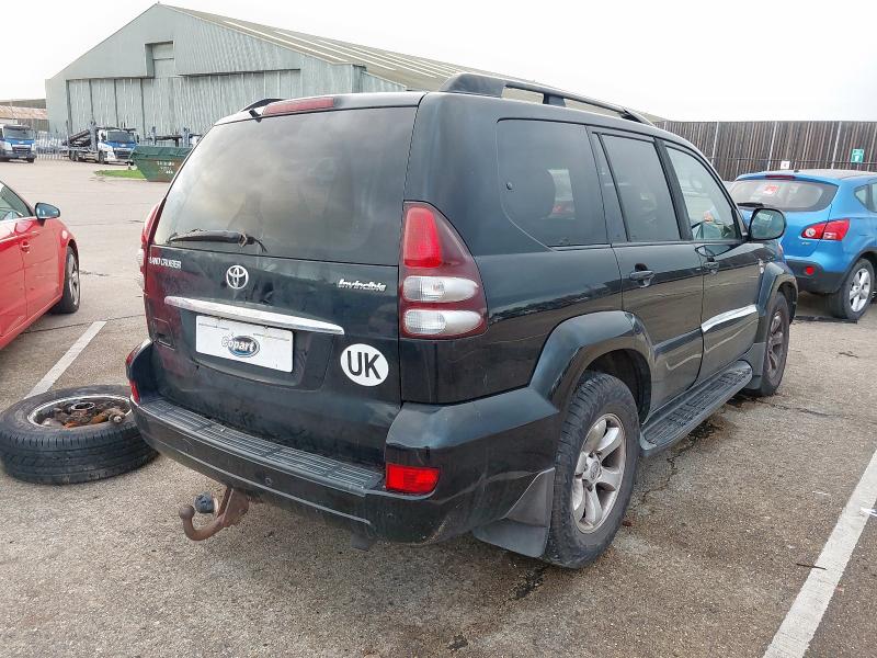 Ref 440 TOYOTA LAND CRUISER INVINCIBLE D-4D 8STR MK2 5 DOOR SUV DIESEL 5 SPEED AUTO 2982CC