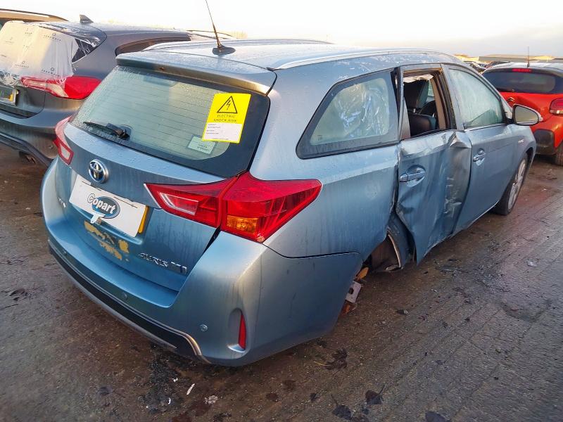 Ref 441 TOYOTA AURIS VVT-I EXCEL ESTATE PETROL/ELECTRIC AUTO 1797CC E 1 SPEED CVT AUTOMATIC