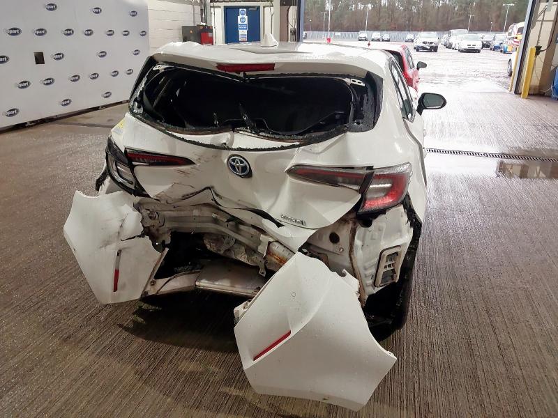 Ref 442 TOYOTA COROLLA VVT-I ICON TECH 5 DOOR HATCHBACK PETROL/ELECTRIC 1 SPEED CVT AUTO 1798CC 2ZR-FXE RDE2