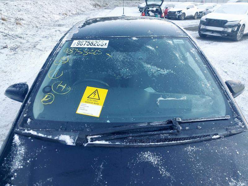 Ref 444 TOYOTA YARIS VVT-I DESIGN M-DRIVE S MK3 5 DOOR HATCHBACK PETROL/ELECTRIC 2017 1 SPEED CVT 1497CC