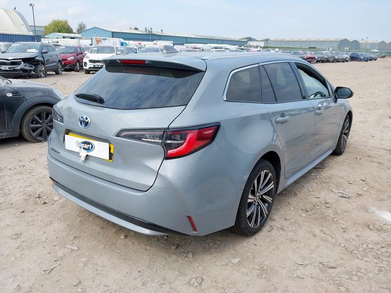 Ref 471  TOYOTA COROLLA DESIGN MK12 (E210) 5 DOOR ESTATE PETROL/ELECTRIC 1 SPEED CVT 1798CC 2ZR-FXE 122PS